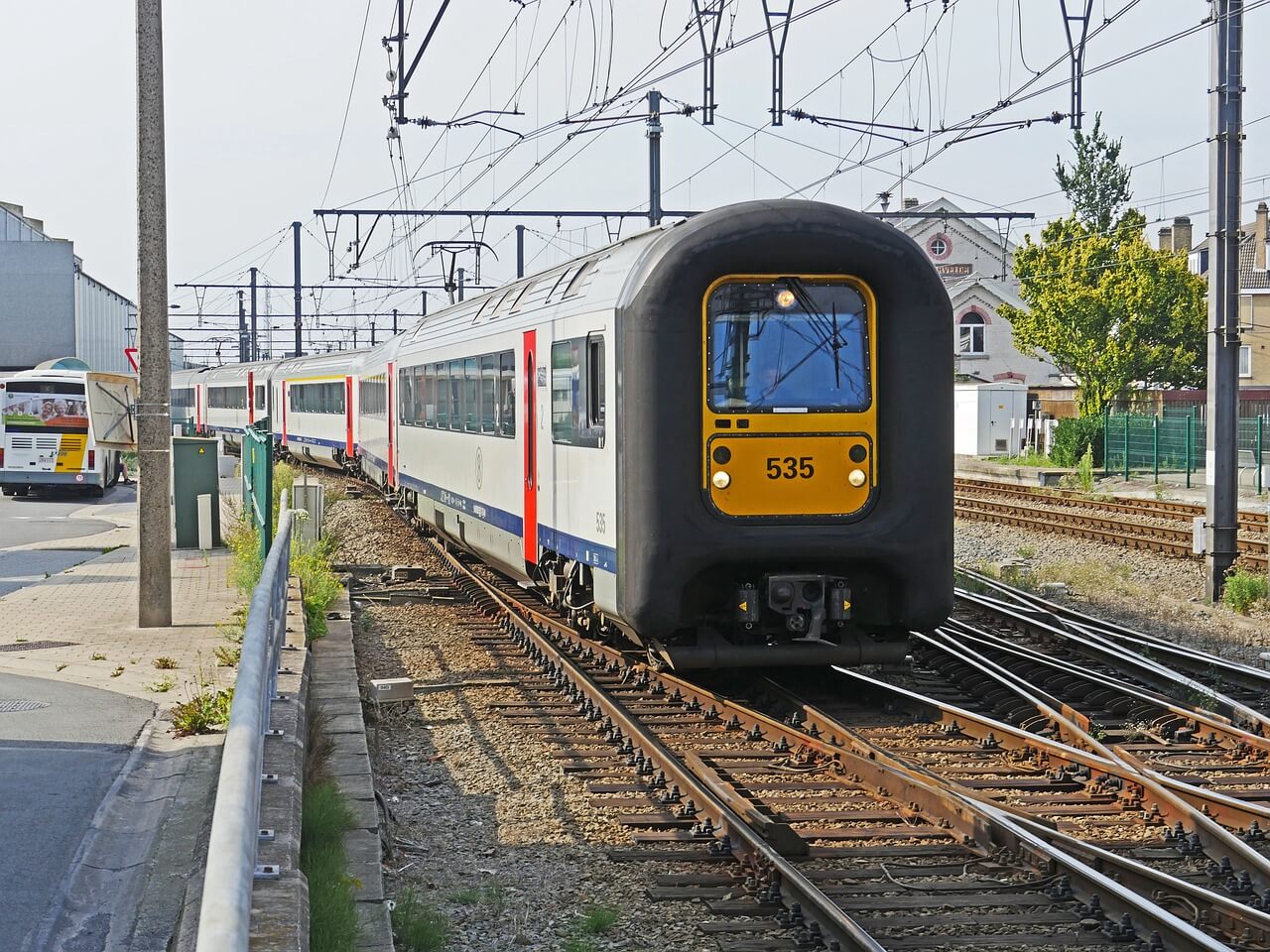 electric multiple unit, sncb, row on the 96