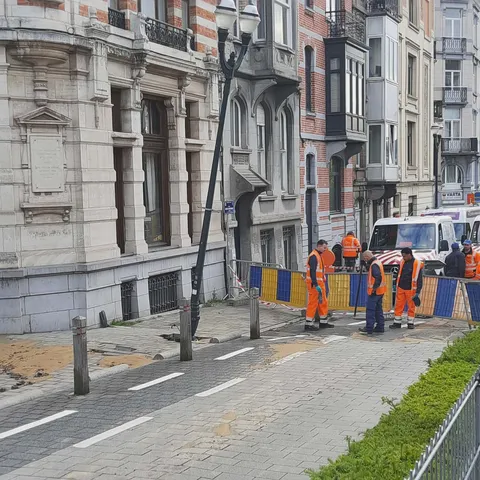 Awaria wodociągowa na Schaerbeek powoduje utrudnienia w ruchu