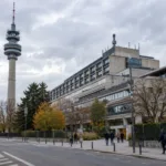 Siedziba i wieża nadawcza VRT w Brukseli