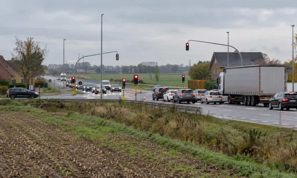 A12 w Londerzeel: przebudowa niebezpiecznego skrzyżowania wstrzymana – rada uchyliła pozwolenie, AWV złoży nowy wniosek