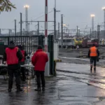 Strajk w służbach publicznych: pikieta na kolejowym terenie Schaerbeek-Formation i protest przed VRT – związkowcy ostrzegają przed VAT i zamrożeniem indeksacji