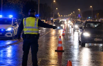 Nocna kontrola w Wemmel i Zellik na granicy z Brukselą – policja odebrała dwa prawa jazdy i ściągnęła 37 390 euro zaległego podatku drogowego