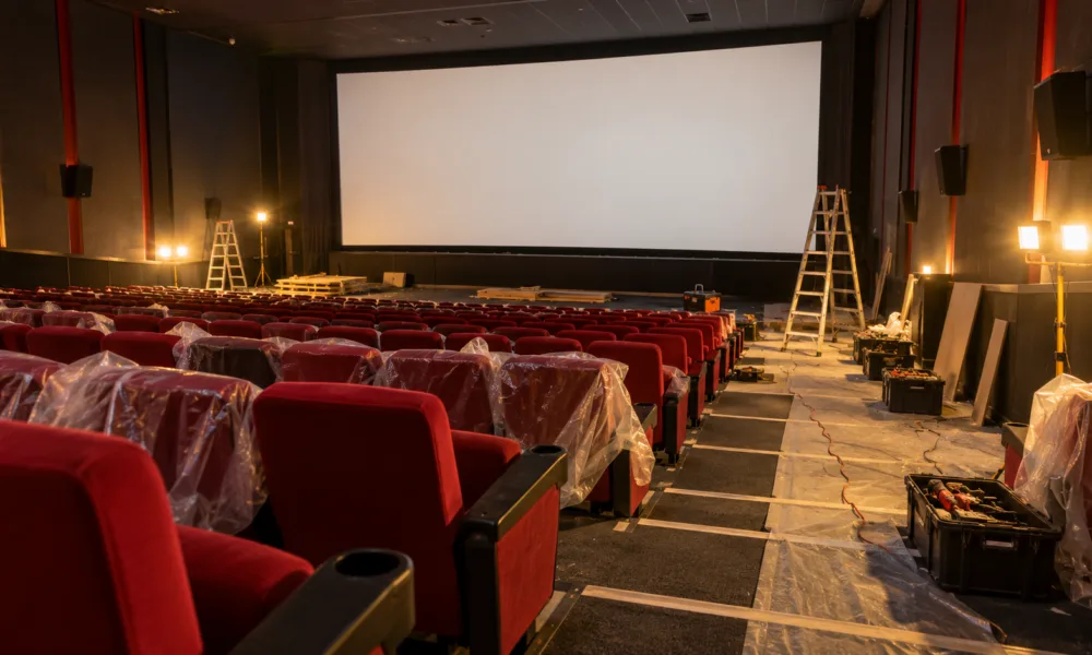 Dawne kino White w centrum handlowym Dockx w Brukseli zmieni się w Moviemills – osiem sal i 1 000 miejsc, otwarcie planowane przed świętami