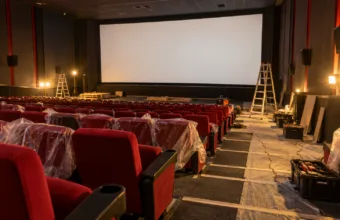 Dawne kino White w centrum handlowym Dockx w Brukseli zmieni się w Moviemills – osiem sal i 1 000 miejsc, otwarcie planowane przed świętami