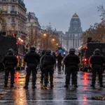 Theo Francken chce „żandarmerii 2.0” po zamieszkach w Brukseli i Liège – jednostki szkolone przez wojsko, premier Bart De Wever ma popierać projekt