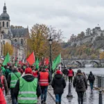Pracownicy gmin, CPAS i prowincji wyjdą na ulice Namur w środę 18 listopada – związki protestują przeciw oszczędnościom rządu walońskiego, „budżet mrozi krew w żyłach”