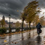 Pogoda w Belgii: we wtorek 20 października coraz więcej chmur i wieczorem deszcz, w piątek 23 października silny wiatr – synoptycy nie wykluczają burzy w całym kraju