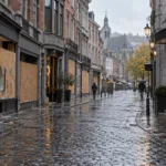 Ponad 700 odwołanych noclegów w hotelach w Liège po zamieszkach – 43 sklepy poszkodowane, obroty spadły nawet o 70 procent