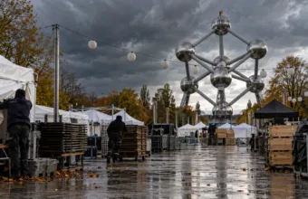 Brussels Diwali Festival przełożony z powodu sztormu – święto świateł pod Atomium w sobotę 7 i niedzielę 8 listopada, bilety zachowują ważność