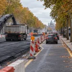 Remont avenue Houba-de Strooper na Laeken od poniedziałku 9 listopada – nowa nawierzchnia na pasie w stronę centrum, prace potrwają tydzień