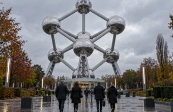 Bill Gates odwiedził Atomium w Brukseli – rozmowa o przyszłości energii jądrowej, innowacjach i nauce
