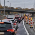 Na obwodnicy Antwerpii w stronę Holandii tylko jeden pas od piątku 30 października do niedzieli 1 listopada – Vlaams Verkeerscentrum ostrzega przed długimi korkami