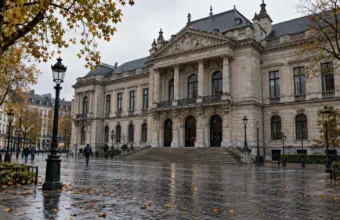Saint-Josse z deficytem prawie 14 milionów euro za 2025 r. – gmina poprawia rachunki za 2024 r., ale nie wycofuje skargi do Rady Stanu