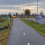 84-letni rowerzysta z Sint-Gillis-Waas zmarł po upadku na szybkiej trasie rowerowej – mimo kasku odniósł ciężkie obrażenia