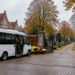 Darmowy bus na cmentarz Heimolen w Sint-Niklaas w weekend Wszystkich Świętych – kursuje od soboty 31 października do poniedziałku 2 listopada