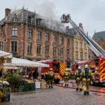 Pożar w hotelu De Zalm na Grote Markt w Herentals – pracownik ugasił ogień, zanim przyjechali strażacy