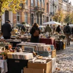 Pchle targi w Brukseli w niedzielę 18 października – Brussels Retro Market na Laeken, doroczna brocante na Koekelbergu i giełda kolekcjonerów w Woluwe Shopping