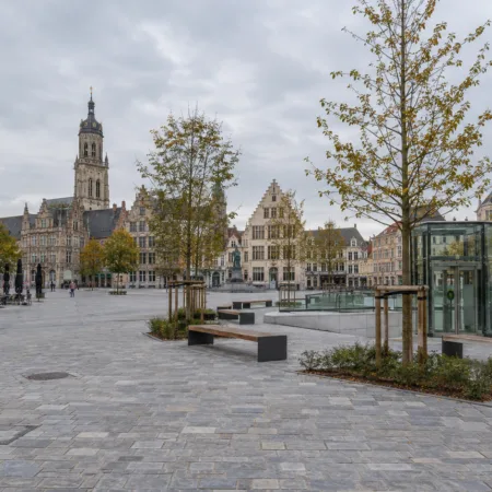 Przebudowa Grote Markt w Sint-Niklaas kosztowała 27,7 mln euro – o 3,5 mln euro więcej, niż planowano